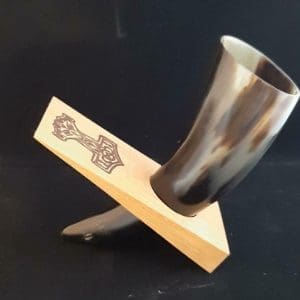 Trinkhornständer Mjölnir