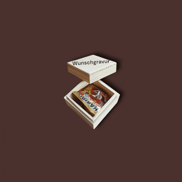 Holzbox mit Wunschgravur 7,5x7,5
